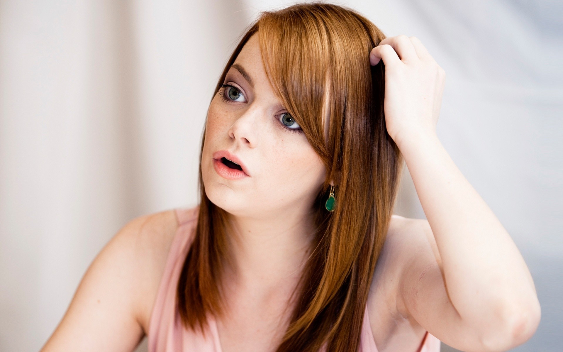 Emma Stone, Redhead, Portrait, Bright, 1920x1200, desktop background