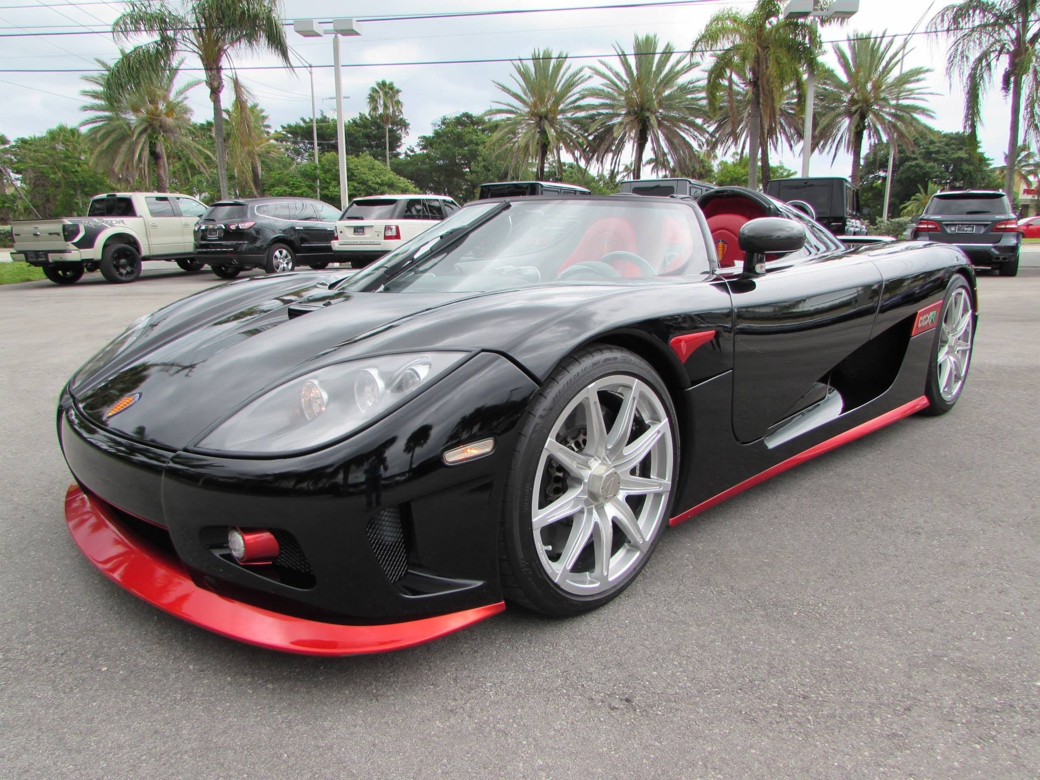 Машина Koenigsegg CCX