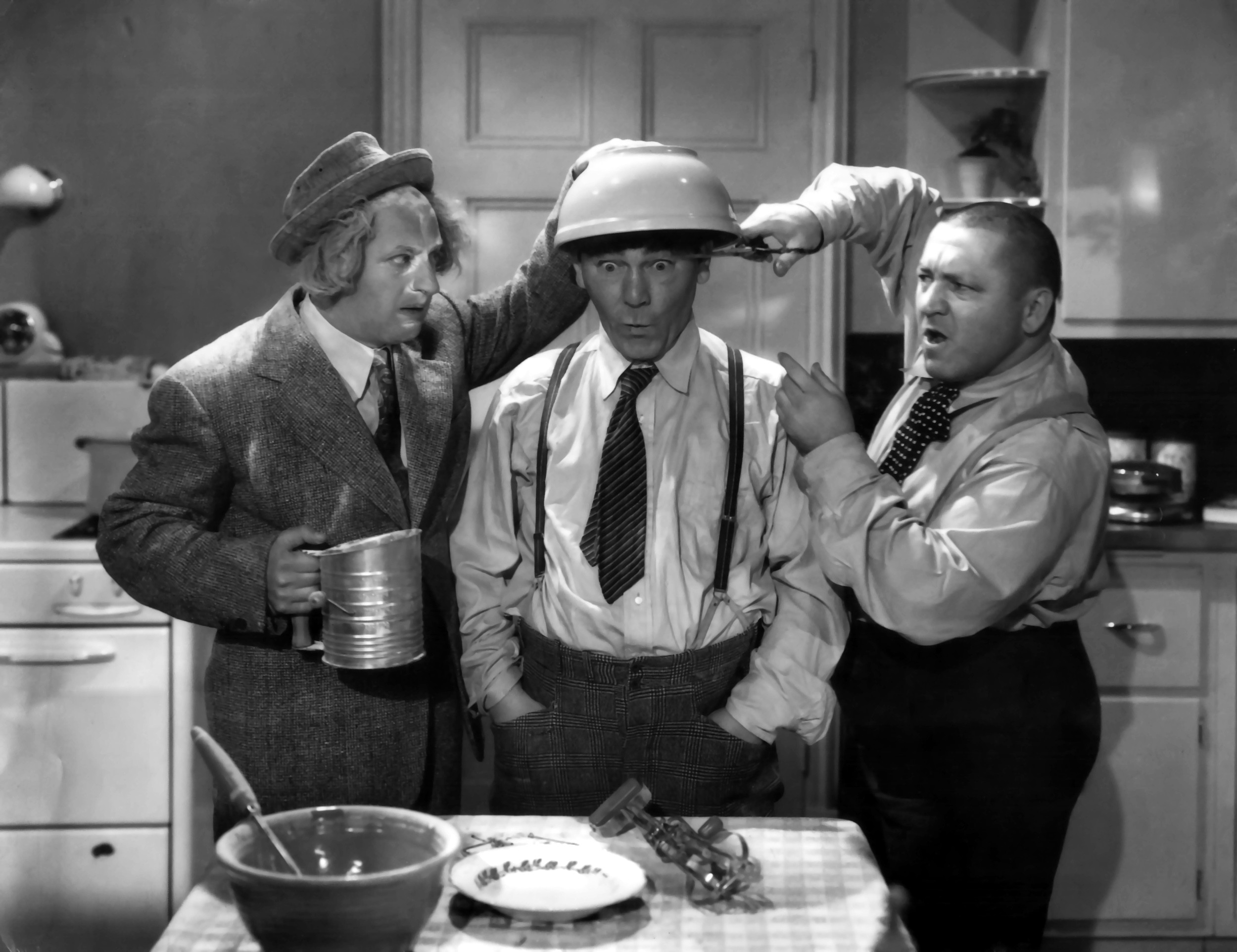 Like the three. Three stooges. Ларри Кёрли МО. Три балбеса Ларри. Larry stooge.