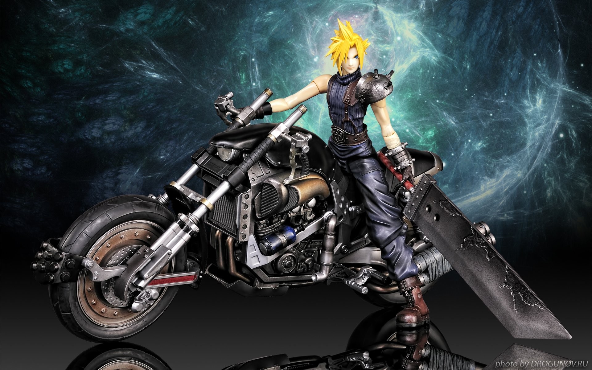 Игра мужик на мотоцикле. Final Fantasy 7 Клауд. Клауд Страйф Final Fantasy 7 мотоцикл. Final Fantasy 7 мотоцикл. Final Fantasy 7 мотоцикл Клауда.