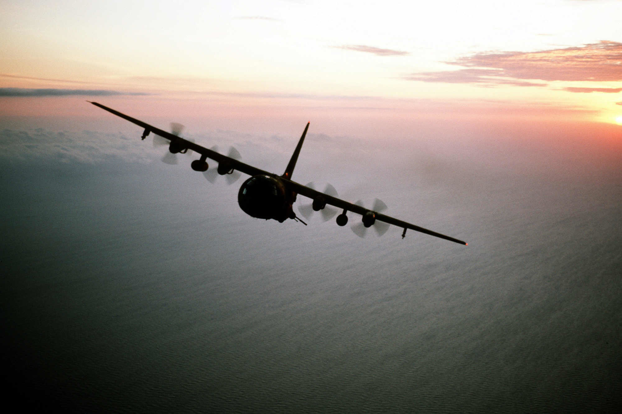 2000x1333 Showing Gallery For AC 130 Spectre Wallpaper 2000x1333.