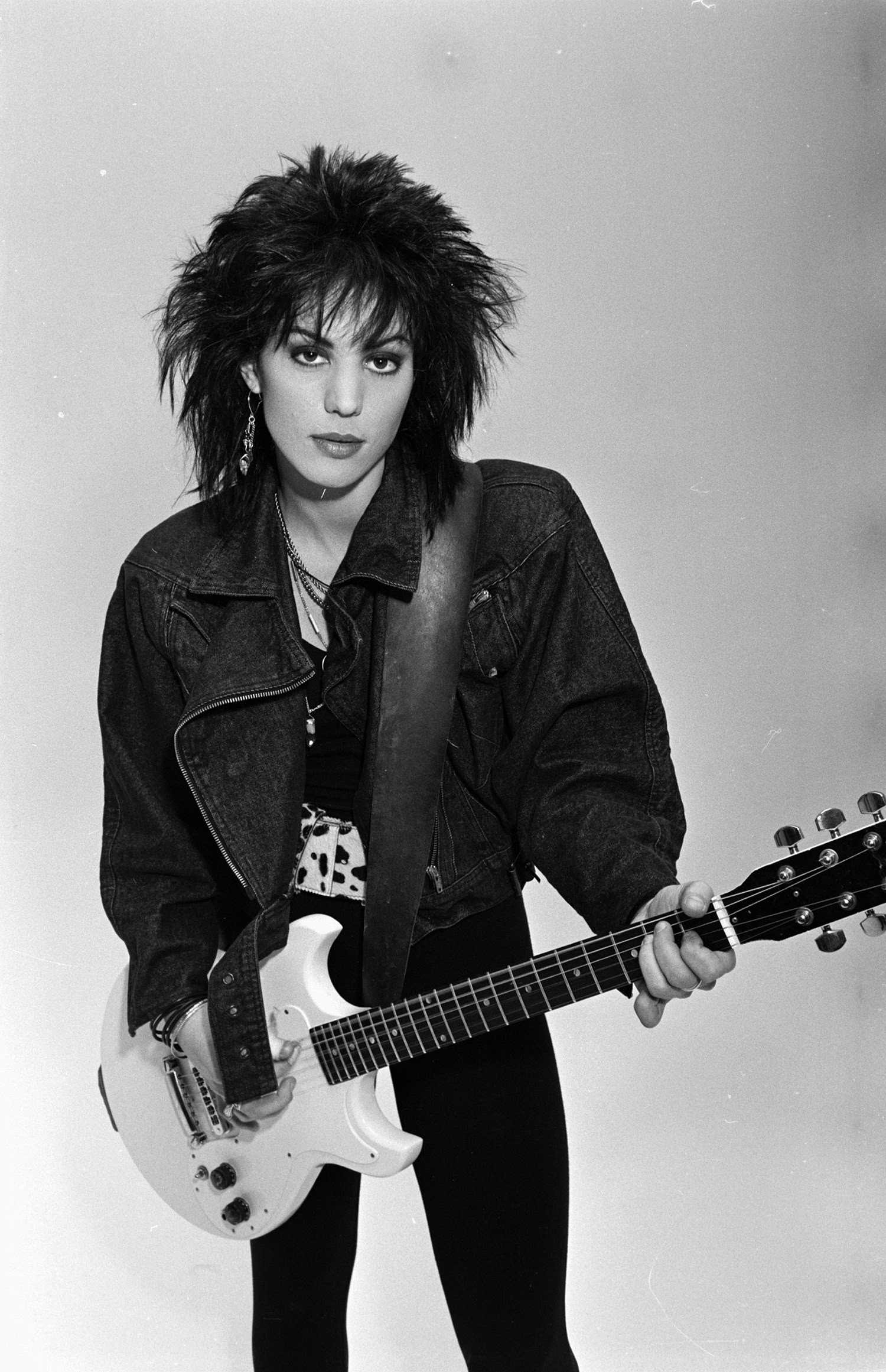 Joan Jett Makeup Artist | Makeupview.co