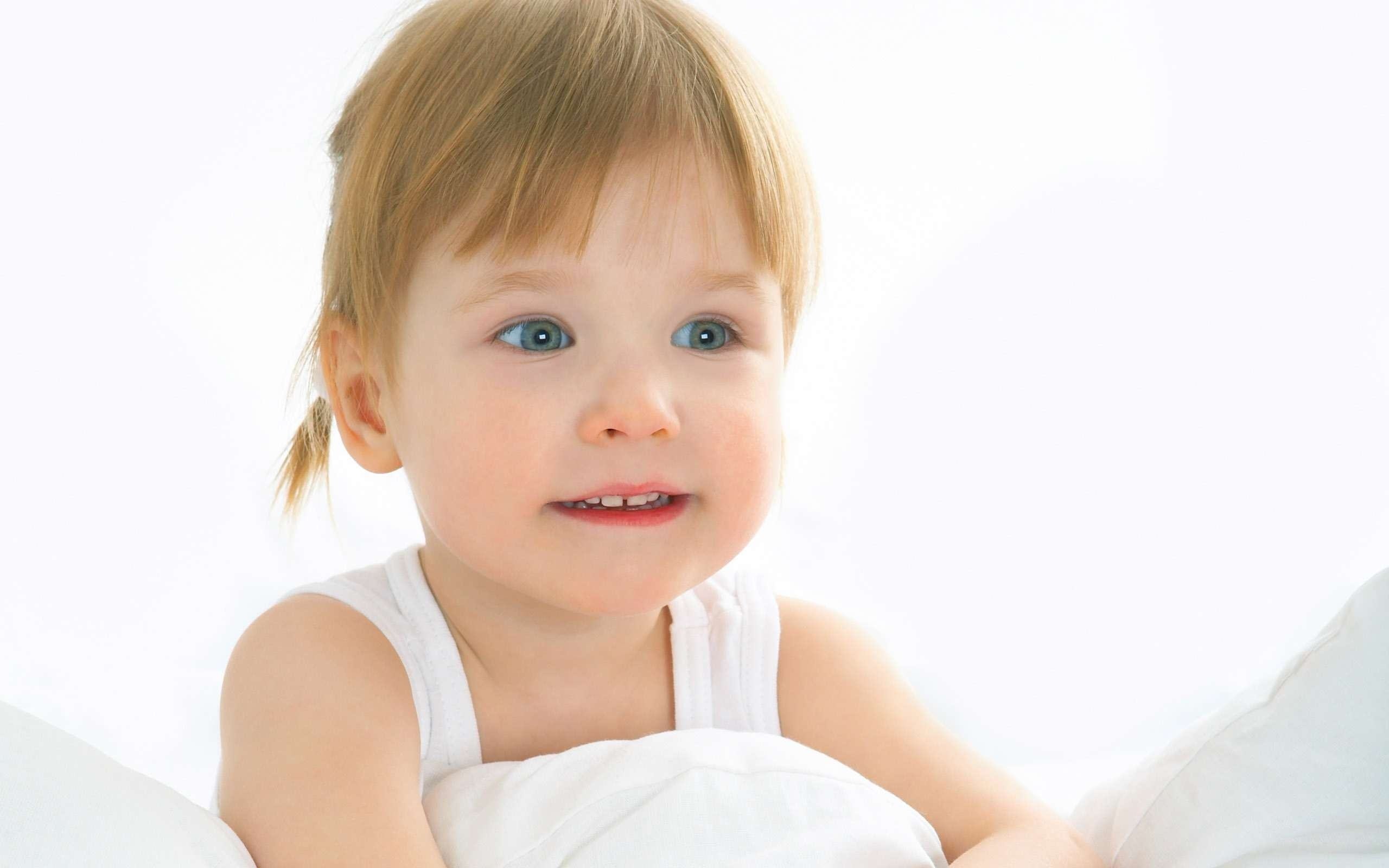 Toddler girl, Pigtails, Smile, 16:10 2K, widescreen wallpaper