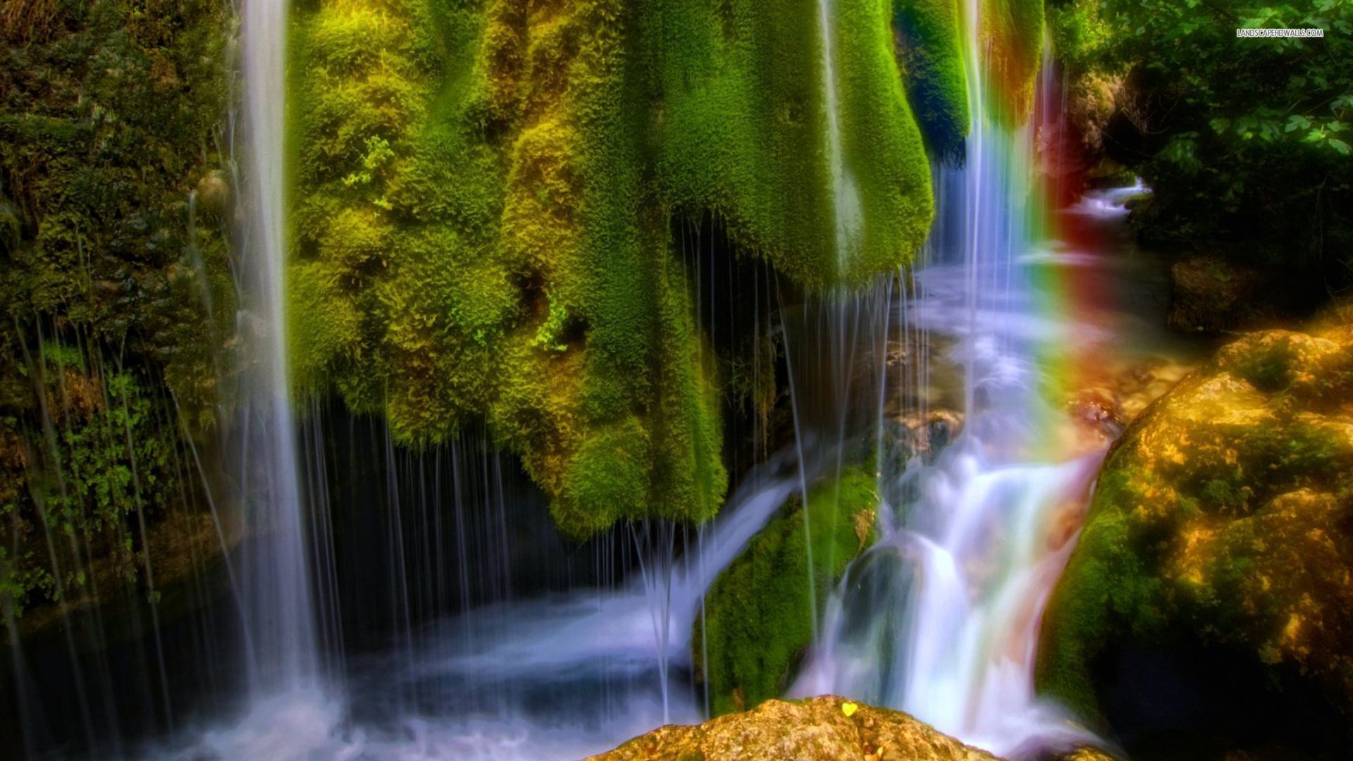Меняющие обои на экран. Красивые водопады. Сказочный водопад. Живая природа водопады. Обои для рабочего стола водопады живые.