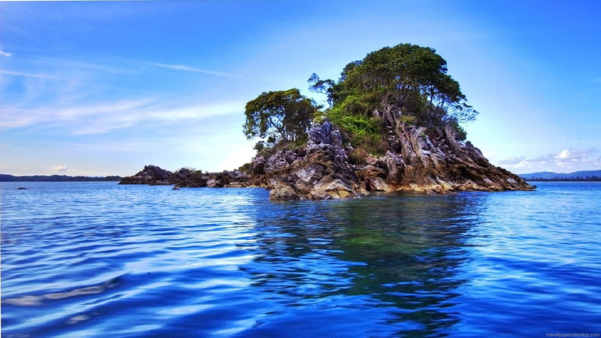 Rocky islet, Sea, Clear water, Blue sky, Vegetation, Sunny, Full HD, desktop wallpaper