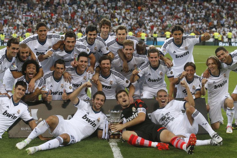 HD Wallpaper | Background ID:296711. 2000x1085 Sports Real Madrid C.F.