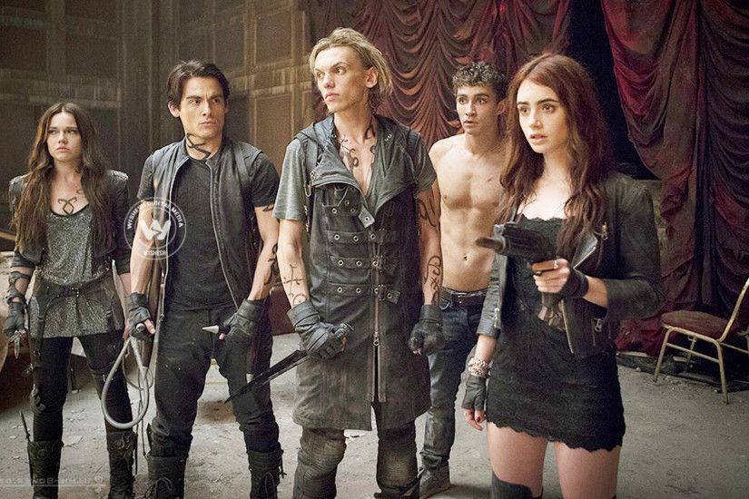 Which Cassandra Clare's ' Mortal Instruments' series character are you? |  Playbuzz