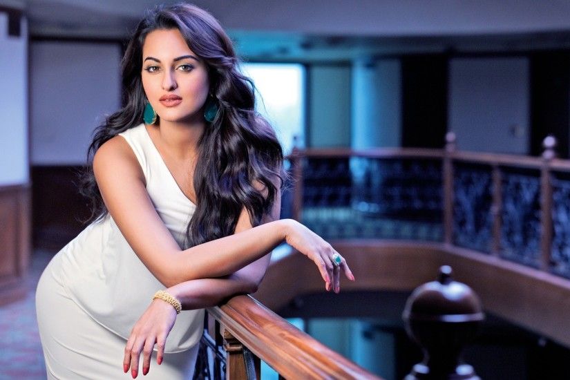 Latest Sonakshi Sinha hd Images