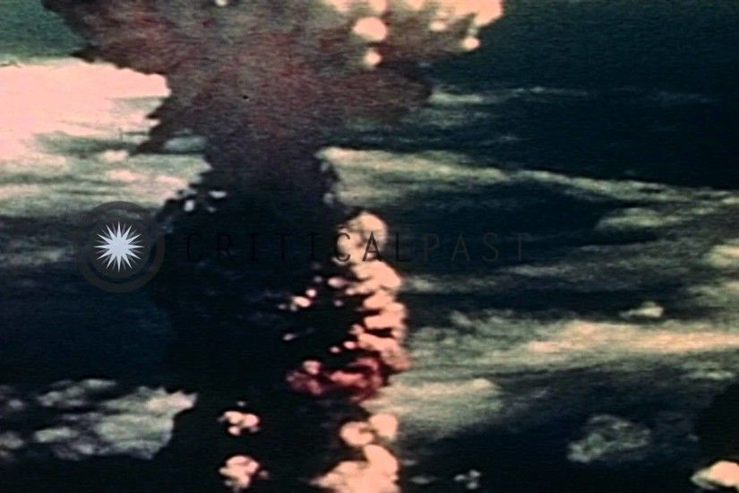 Explosion of atomic bomb over Nagasaki, Japan during World War 2; formation  of mu...HD Stock Footage - YouTube
