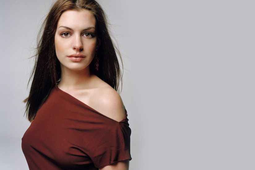 Anne Hathaway Great Quality