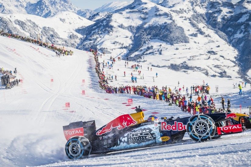 Tags: Red Bull RB7, Formula One ...