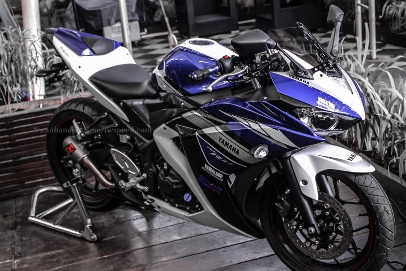 Yamaha-YZF-R25-Wallpapers-hd-images