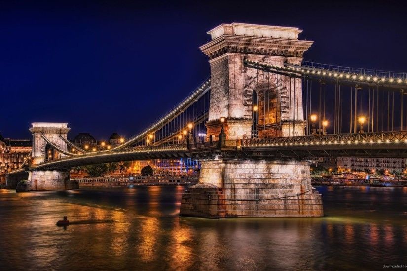 Chain Bridge in Budapest picture