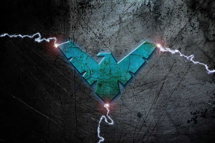Blue Nightwing logo with lightning wallpaper
