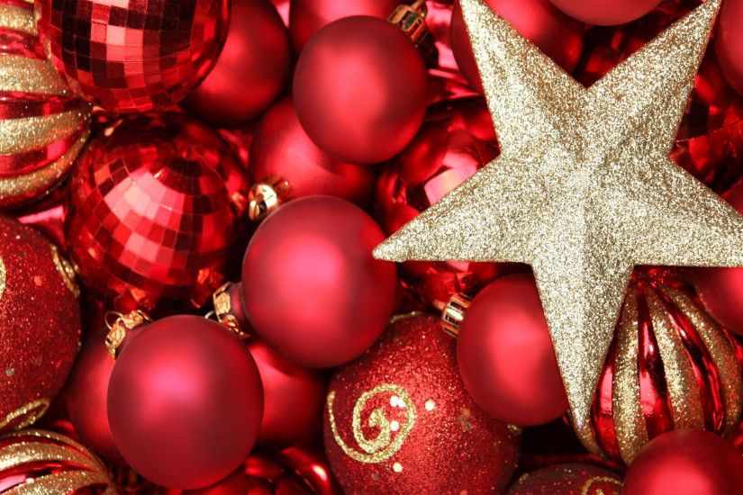 Red & gold Christmas ornaments HD wallpaper