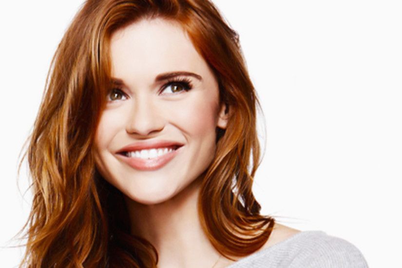 ... Holland Roden - Bio, Facts, Family | Famous Birthdays ...