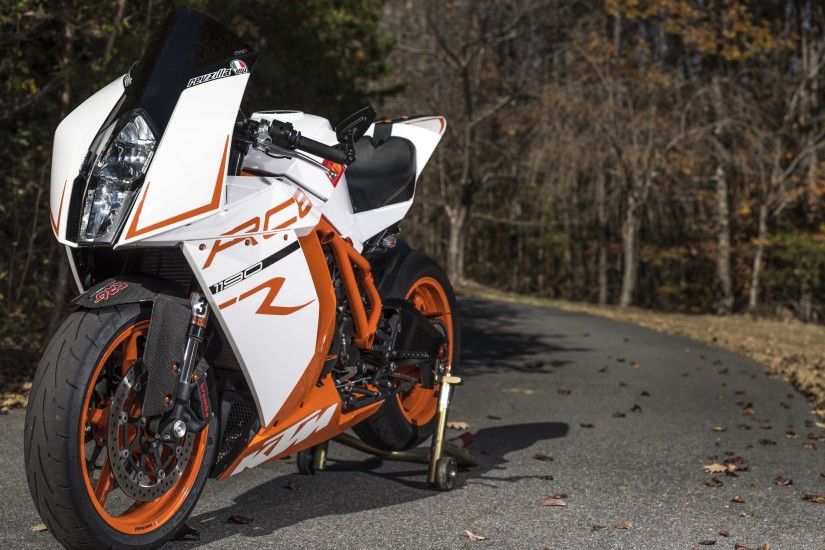 KTM RC8R bike wallpaper thumb