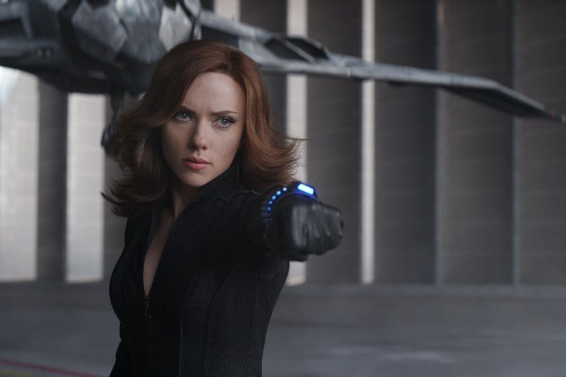 Movie Captain America: Civil War Black Widow Scarlett Johansson Wallpaper