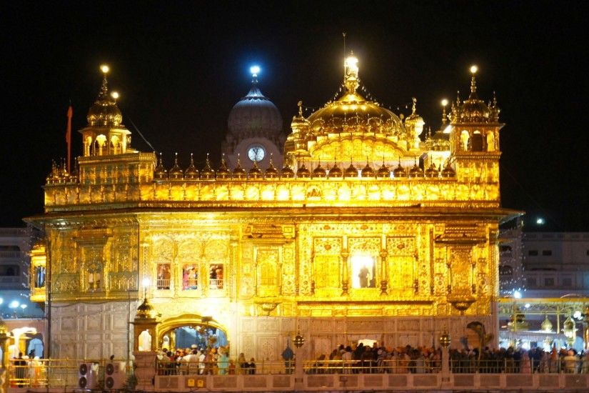 4113 Views 1694 Download Harmandir Sahib Golden Temple in Punjab India Photo