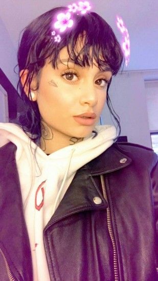 Kehlani snapchat selfies - January 2017