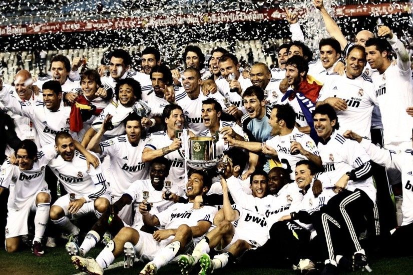 Preview wallpaper real madrid, football club, team, cup, award 1920x1080