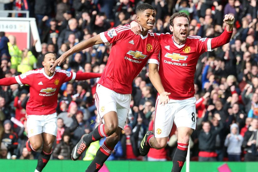 Manchester United 3-2 Arsenal: Marcus Rashford scores twice on league debut