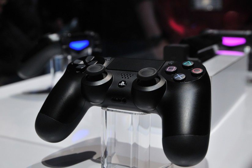 Sony PlayStation 4 Controllers Wallpaper HD