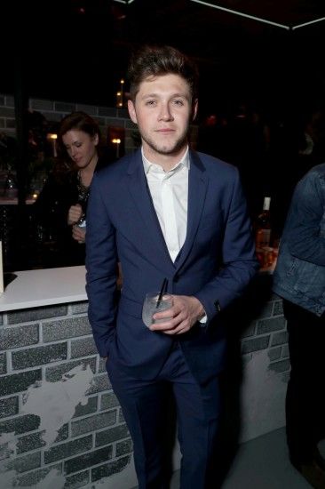 Niall at the #GRAMMYs #UMGAfterParty! (2-12-2017)