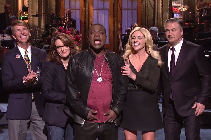 Tracy Morgan makes emotional 'SNL' return with '30 Rock' cast - TODAY.com