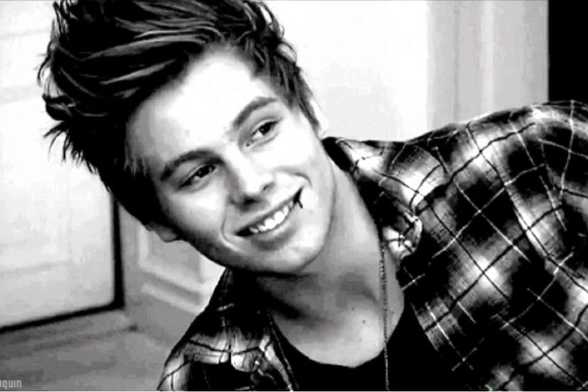 How much do you know about Luke Hemmings? | Playbuzz