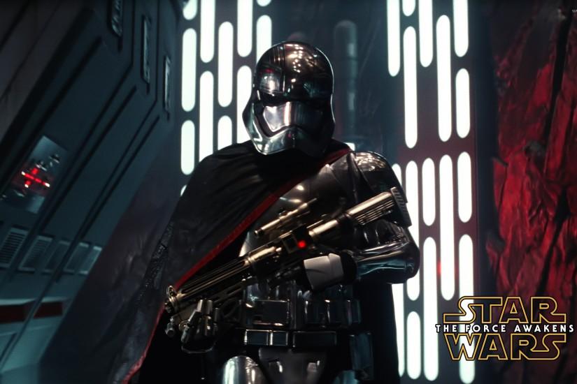 Captain Phasma with a gun - Star Wars: The Force Awakens wallpaper