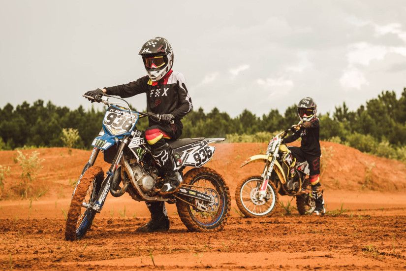 In addition, Fox will also launch Special Edition Rodka 180 racewear and  the Rodka V1 helmet in adult and youth sizes. Inspired by Rodka Flexair, ...