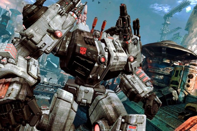 Metroplex shows up for a little bit to let you launch some airstrikes.