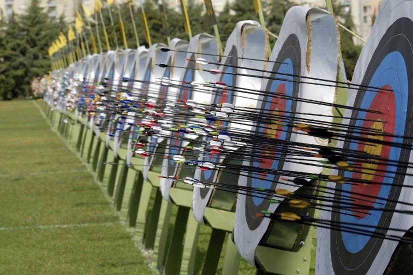 Images For > Archery Target Wallpaper