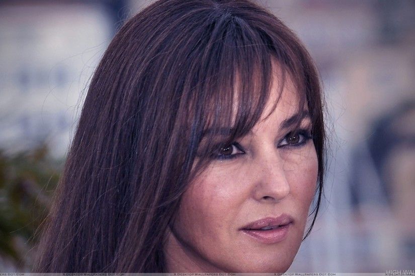 Monica Bellucci Wet Lips And Cute Eyes Face Closeup