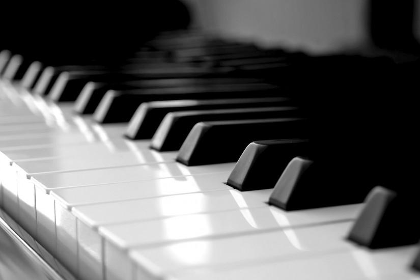 Download HD Piano Backgrounds.