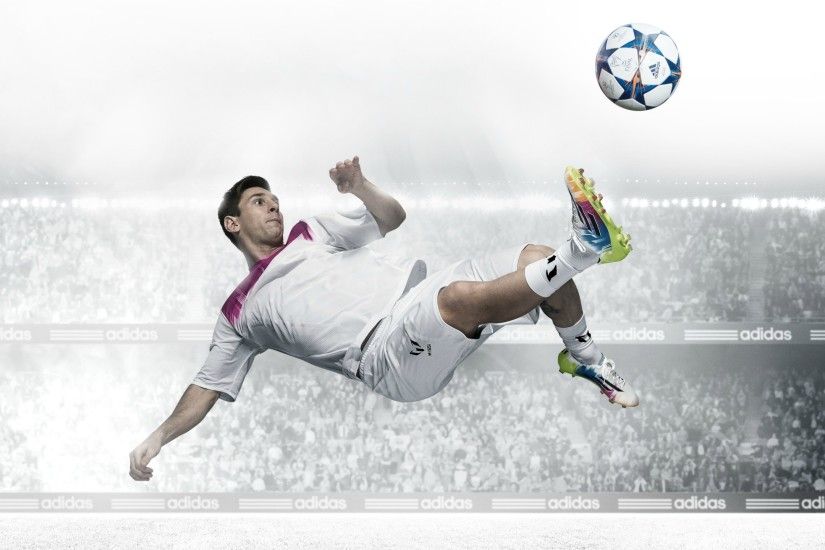 Messi-bicycle-kick-football-wallpaper-HD-2560x1440