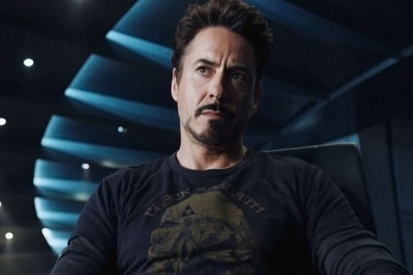 The Avengers 2012 – Robert Downey Jr. as Iron Man wallpaper