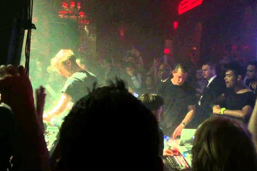 Armin Van Buuren feat Khoma live in St. Louis Ameristar Casino Nightclub  4/1/2016