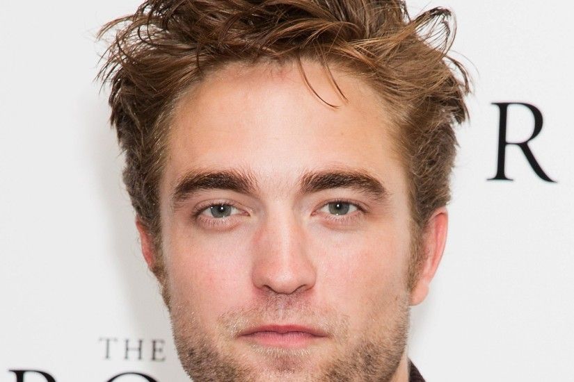 Nice Closeup Look of Robert Pattinson English Film Actor Celebrity HD  Wallpaper