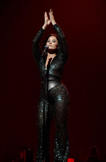Demi Lovato Shows Off Bikini Bod After Rocking Sexy Looks on 'Future Now  Tour' -- See the Pic!