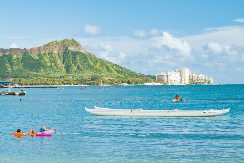 People Enjoying Tropical Water of Waikiki Beach in Honolulu Hawaii with Diamond  Head Backdrop Stock Video Footage - VideoBlocks