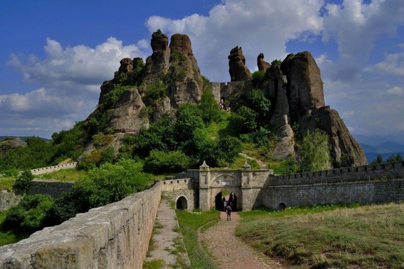 Belogradchik Rocks Bulgaria Wallpaper