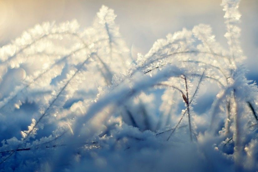 3840x2160 Wallpaper snow, background, shine, winter, grass