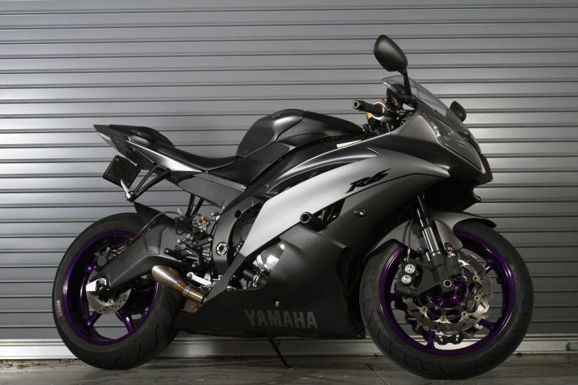 ... Yamaha R6 Motorcycle 4K