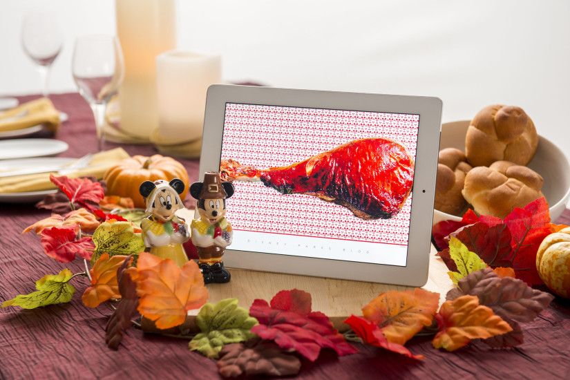 Celebrate Thanksgiving With A Disney Parks Turkey Leg Wallpaper