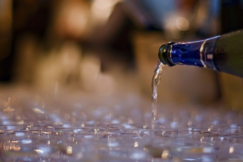 Pouring Champagne picture