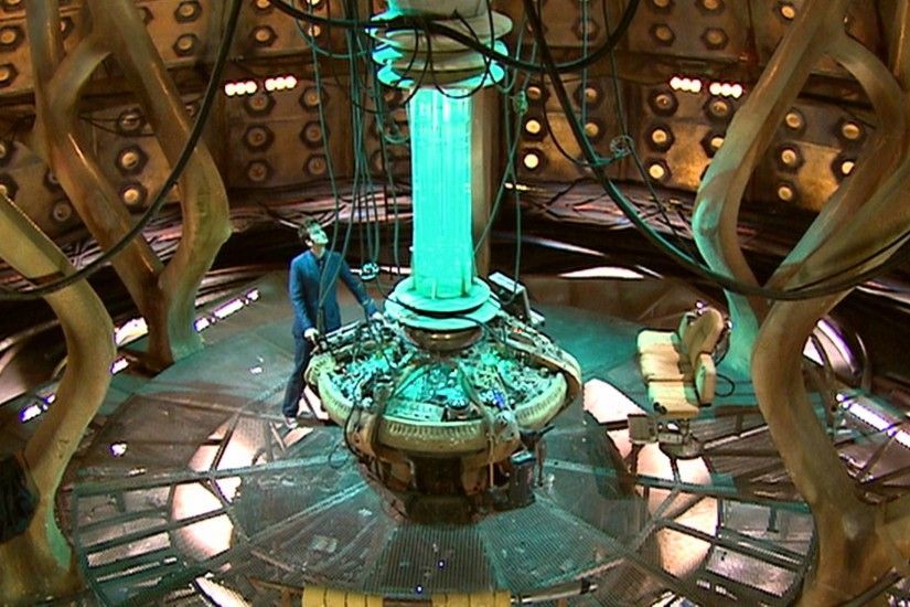 ... Doctor Who: Wallpaper: TARDIS Interior @ ForbiddenPlanet.com - UK .
