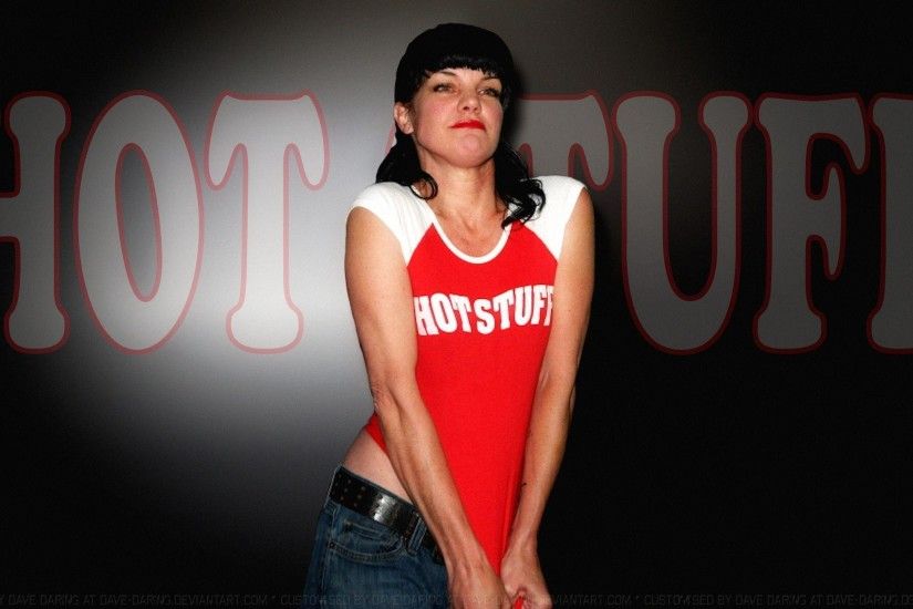 Images For > Pauley Perrette Hot Wallpaper