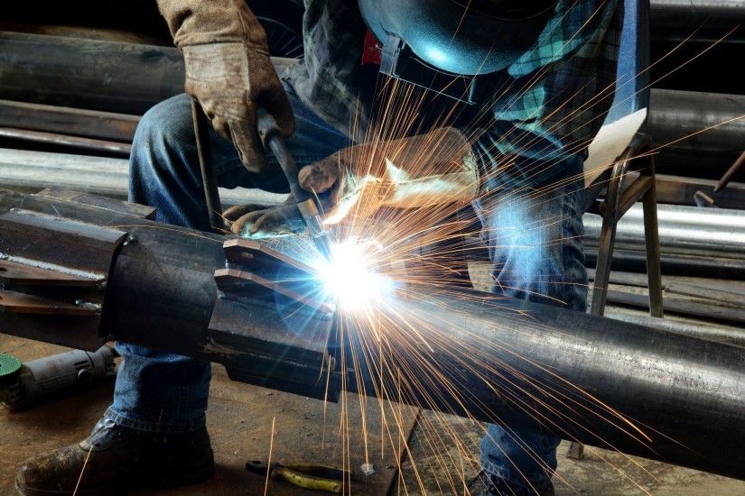 worker welder welding metallurgical